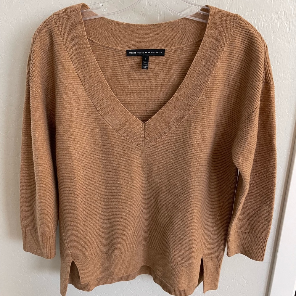 White House Black Market Tan Ribbed Sweater
